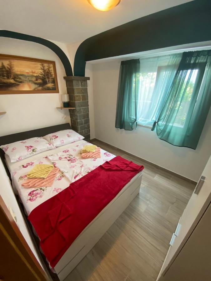 Green Place Apartments ปอร์โตรอซ ภายนอก รูปภาพ