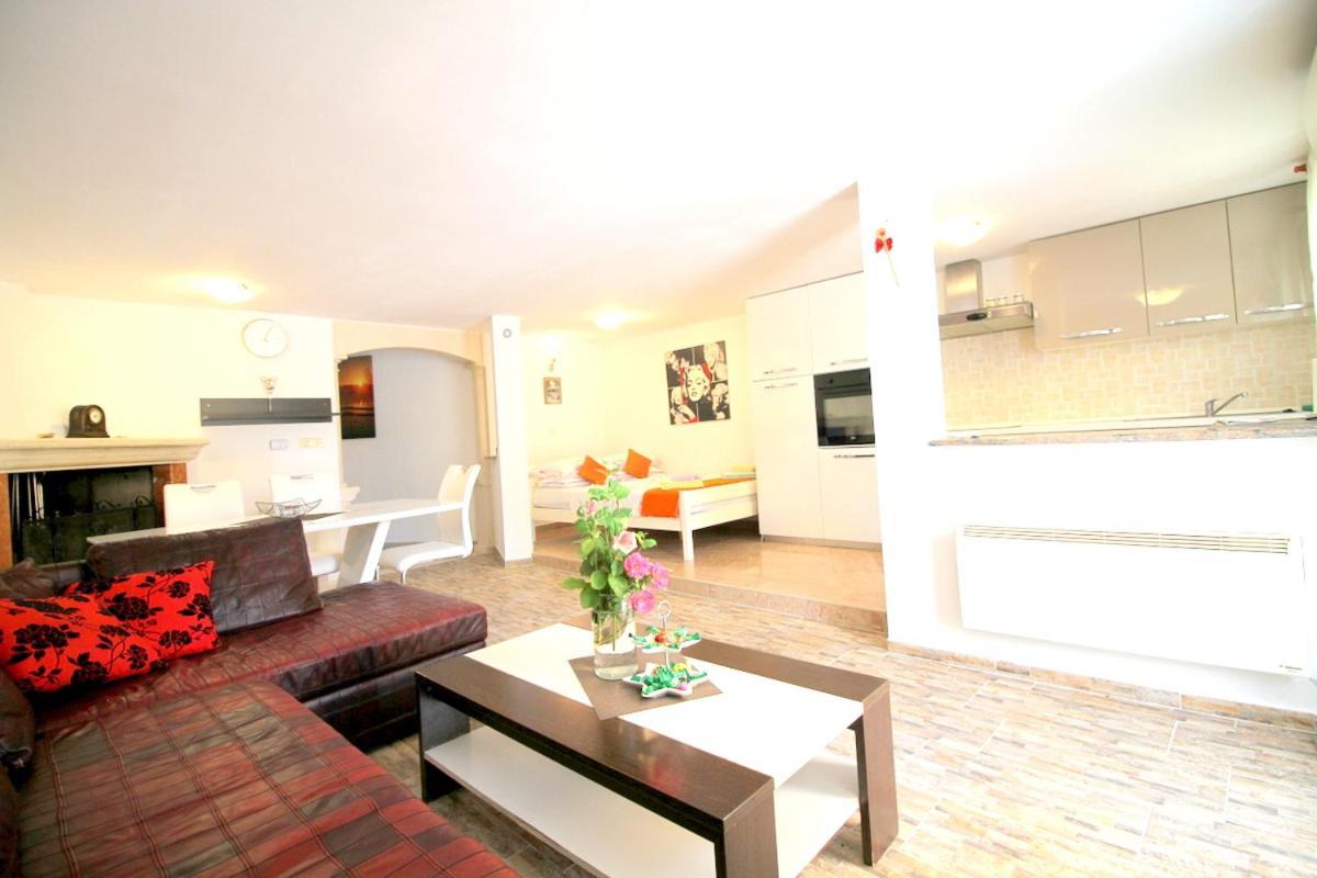 Green Place Apartments ปอร์โตรอซ ภายนอก รูปภาพ